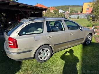 Škoda Octavia 1.6 fsi - 3