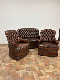 CHESTERFIELD ŠTÝL SEDAČKA,DVOJFAREBNÁ KOŽENÁ-ZĽACNENÁ - 3