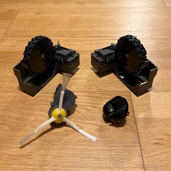 ORIGINÁL náhradné diely iRobot Roomba 900, nové - 3