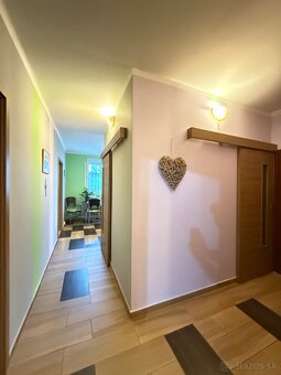 Na predaj veľký 3 izbový byt G.Masaryka – Nové Zámky, balkón - 3