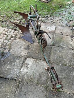 Predám pluh dvojradličný - 3