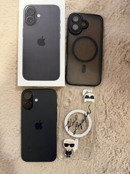 iPhone 16 128 GB - 3