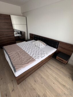 Skriňa 220(s)x60(h)x210(v) - 3