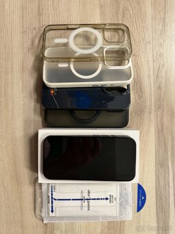 Iphone 16pro - 3