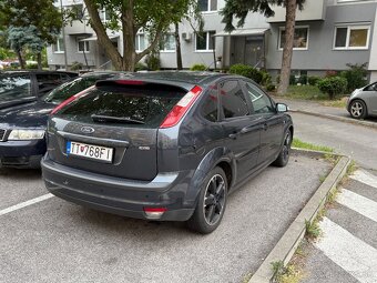 Ford focus 1.8 tdci GHIA - 3