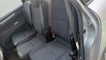 Avensis Verso 2.0 TD 85kw - 3