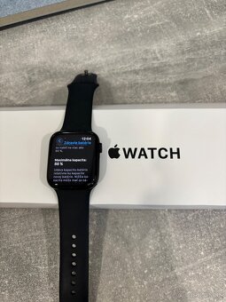 Apple Watch SE 2 2022 44mm - 3