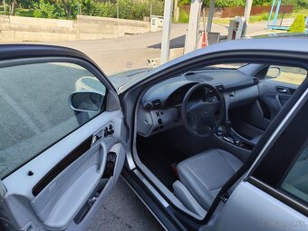 Mercedes c class w203 - 3