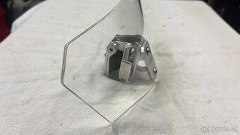 Deflektor GIVI S180T na plexy číry. - 3