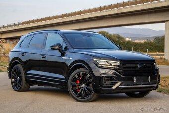 aj NA SPLÁTKY Volkswagen Touareg 4.0 TDI V8 R-line - 3