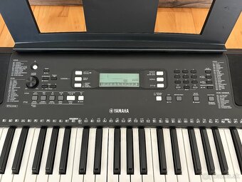 Predám Yamaha PSR E373 - kvalitný 61-klávesový keyboard - 3
