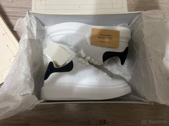 Alexander McQueen - 3