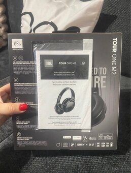 JBL Tour one m2 - 3
