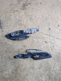 Pánty na kapotu Audi tt mk1 - 3