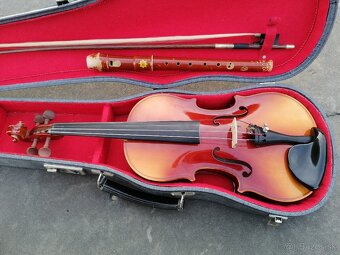 Predám starožitné husle a drevená flauta - 3