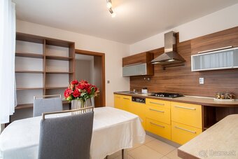 3 izb byt Staré mesto, Karpatská, 72 m2, Rekonštrukcia - 3