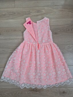 Šaty 122 - 3