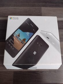 Predám Microsoft Nokia Lumia  550 - 3