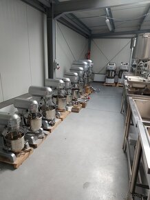 Kuchyňský robot 30 L šlahač miesič cesta profi - 3