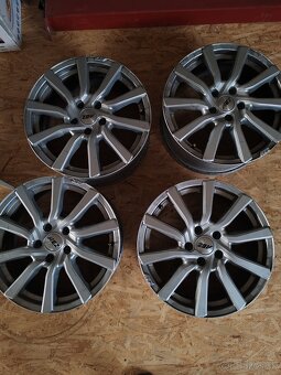 5x112 R17 ET40 - 3