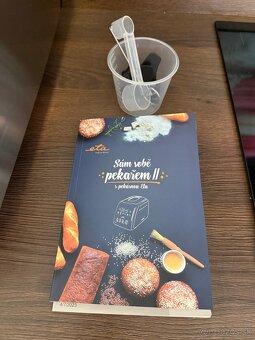 Domáca pekáreň ETA Delicca II 7149 90030 - 3