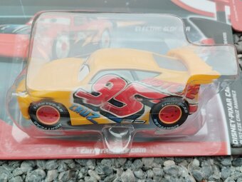 Autíčka na autodráhu Carrera GO Disney Pixar Cars 3 - 3