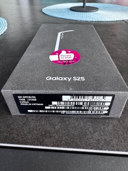 Samsung Galaxy S25 - 3