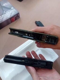 Plynový Glock 17 - 3