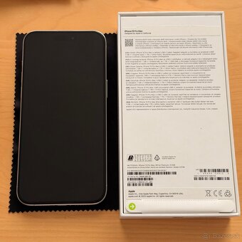 Apple iPhone 15 pro Max 512 GB Titanova biela - 3