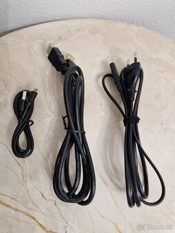 PlayStation 4 Slim 500GB čierna herná konzola - 3