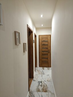 Predám byt na začiatku Jazera - 3