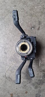 Podvolantová jednotka s páčkami VW Passat B6 - 3