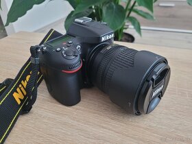 Nikon D7100 + AF-S DX NIKKOR 18-105mm + batoh - 3