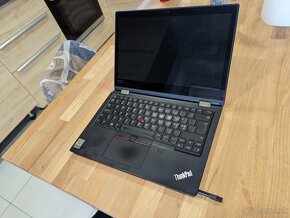 Lenovo Thinkpad Yoga L390 - dotykový,intel 8 jadro i5, 16GB - 3