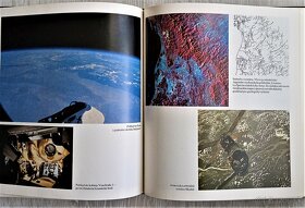 Knihy - kozmonautika - 3