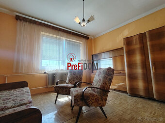 PREDAJ priestranný 5 – izbový rodinný dom v obci Černík. - 3