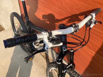 Celoodpruzeny bicykel mongoose M 18 26 - 3