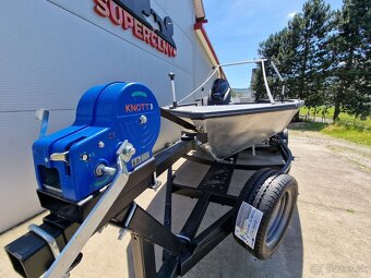Finval 510bsc + 60hp Honda + príves 1300kg - čierna perleť - 3