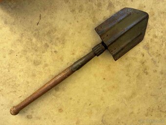 Nemecká skladacia lopatka - 3