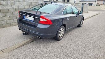 Volvo S80 2.4 D5 manuál - 3