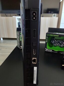 Predám PS3 Super Slim 120GB SSD+2×ovládač. - 3