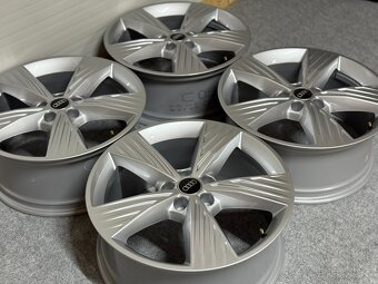5X112 R19 8J ET45 AUDI Q2 Q4 SKODA KAROQ SUPERB VW PASSAT - 3