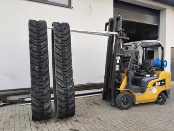 Gumové pásy 450x81x76W na bager takeuchi TB290 a iné - 3