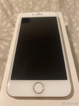 Predám iPhone 7 - 3