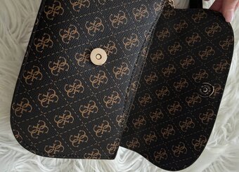 Kabelka Guess - 3