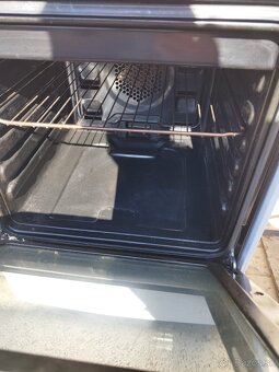 Sporák BEKO - 3