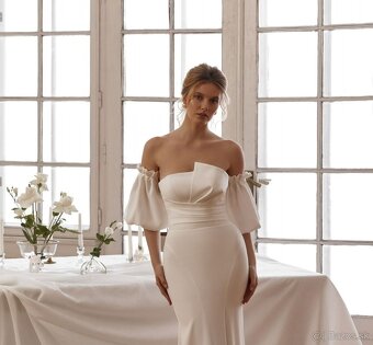 Biele saténové svadobné šaty - 3