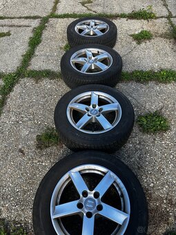 Zimne pneumatiky 215/60 R16 na orig.diskoch 5x112 - 3
