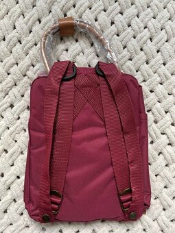 Batoh Fjällräven Kanken vínový s hnedými prvkami 7L - 3