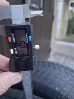 4x zimné pneu Good Year UltraGrip Performance 235/65 R17 - 3